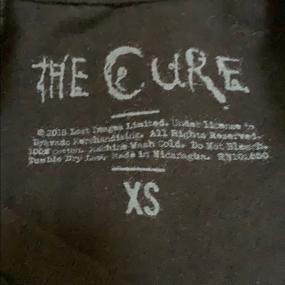 Boys don’t cry Cure shirt - Picture 2 of 2